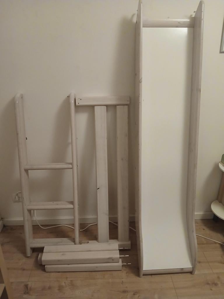 Flexa verhoogset halfhoogslaper met glijbaan en trapje, Kinderen en Baby's, Kinderkamer | Stapelbedden en Hoogslapers, Ophalen