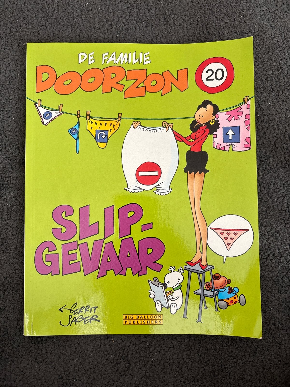 De Familie Doorzon - Slipgevaar (Nummer 20), Eén stripboek, Ophalen of Verzenden, Zo goed als nieuw