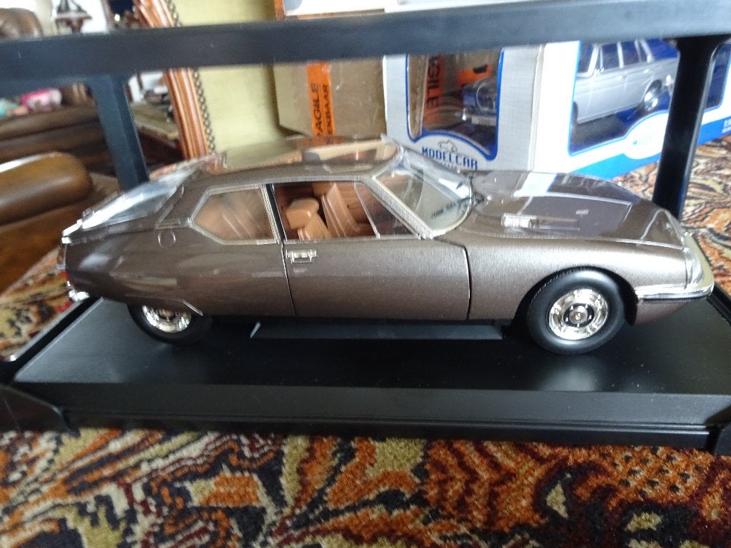 MOOIE CITROEN SM NOREV IN DOOS 1;18   1971, Hobby en Vrije tijd, Modelauto's | 1:18, Ophalen of Verzenden, Zo goed als nieuw, Auto