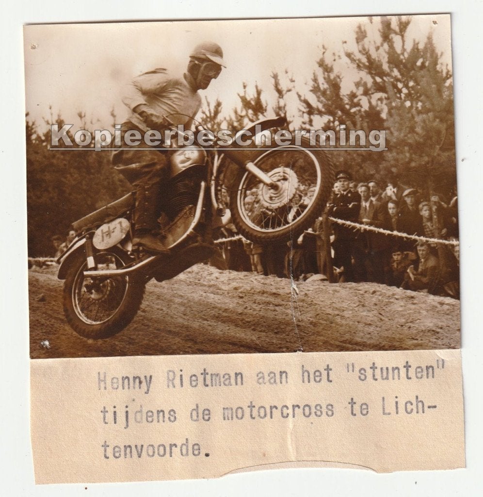 Henny Rietman motorcross Lichtenvoorde persfoto / kreuk, 1960 tot 1980, Gebruikt, Verzenden, Foto