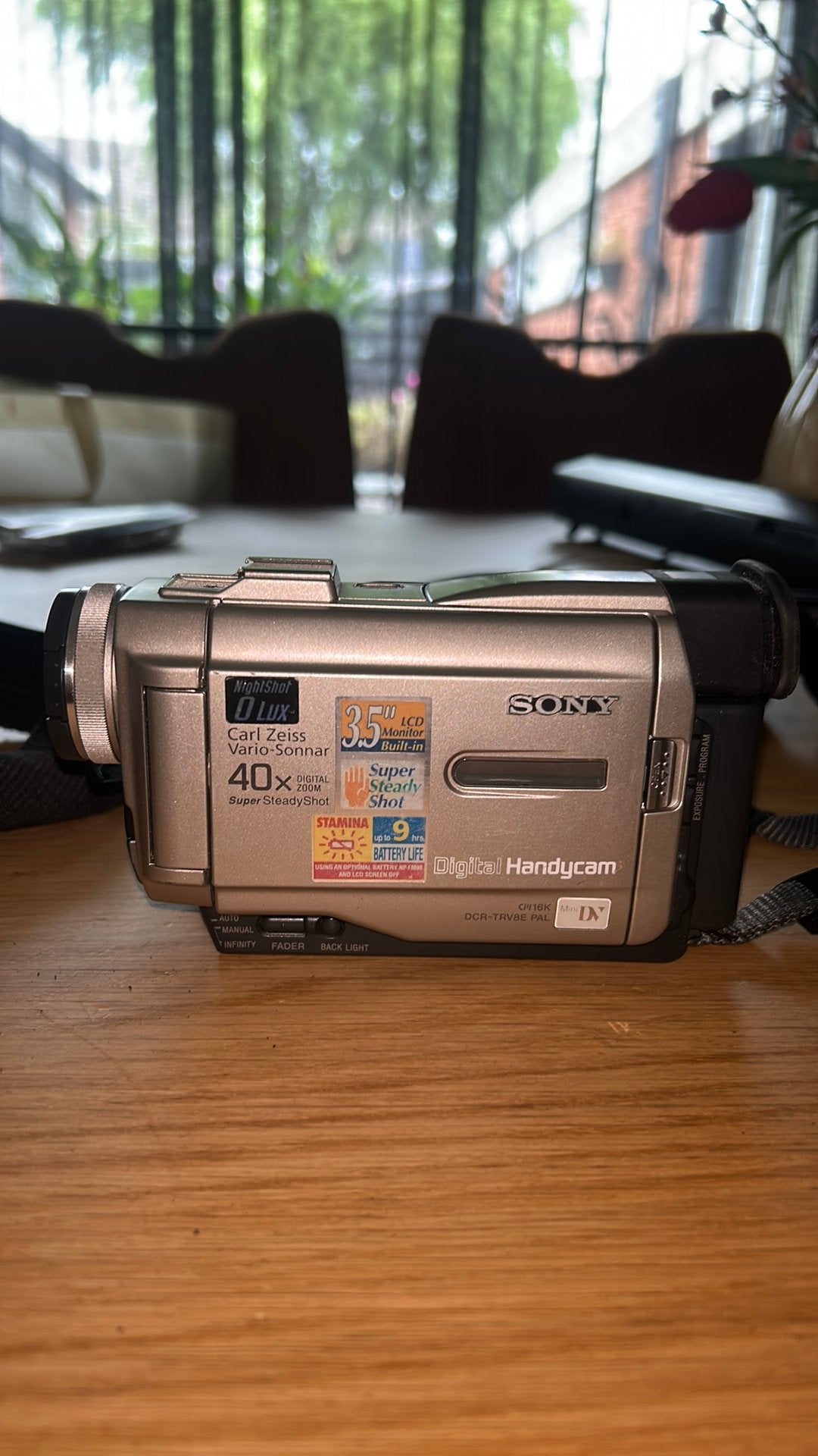 Complete Vintage Sony Handycam DCR-TRV Set met alles erbij, Audio, Tv en Foto, Externe microfoon, 20x of meer, Ophalen of Verzenden
