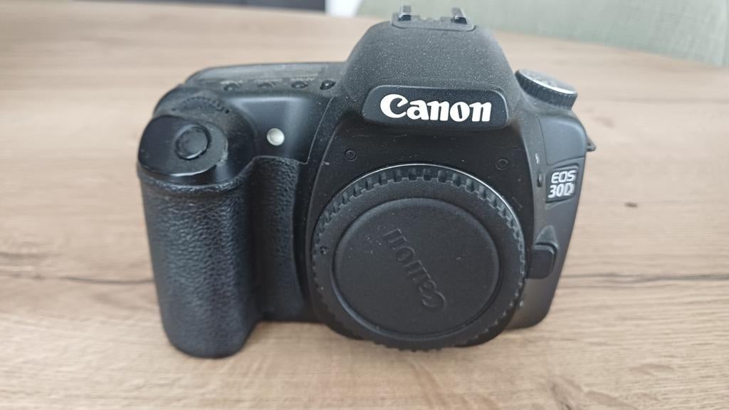 Canon Eos 30D, Audio, Tv en Foto, Fotocamera's Digitaal, Ophalen of Verzenden, Zo goed als nieuw, Canon, Geen optische zoom