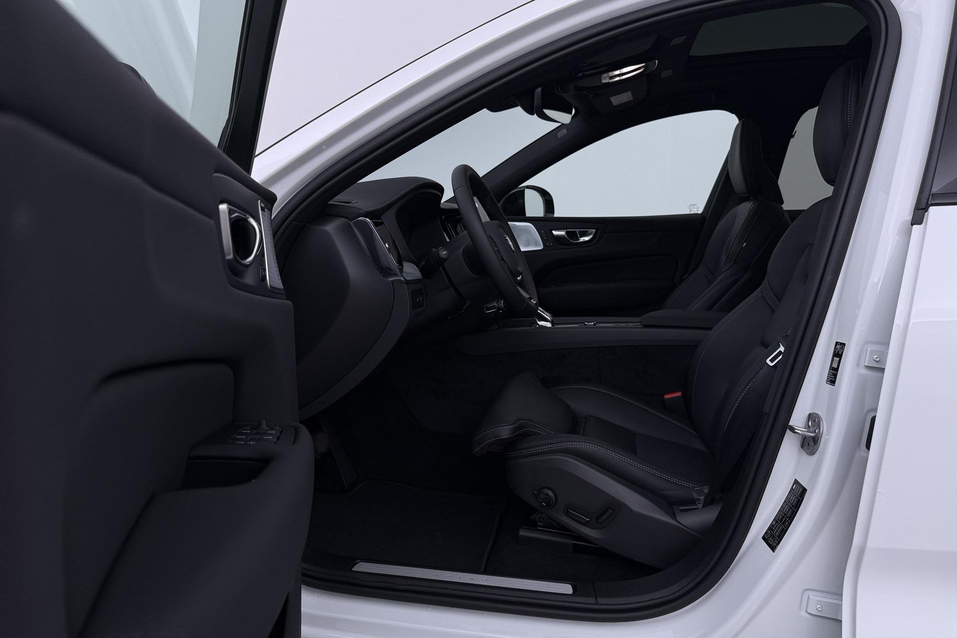 Volvo XC60 T6 Ultra Black Edition | 22 Inch | Bowers&Wilkins, Automaat, Gebruikt, Euro 6, 1969 cc