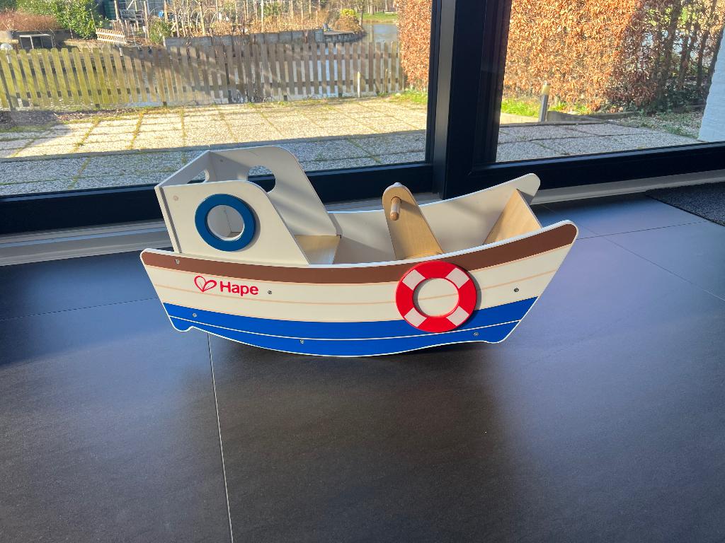 Hape houten schommelboot voor peuters, Ophalen, Gebruikt, Rij- of Hobbelspeelgoed