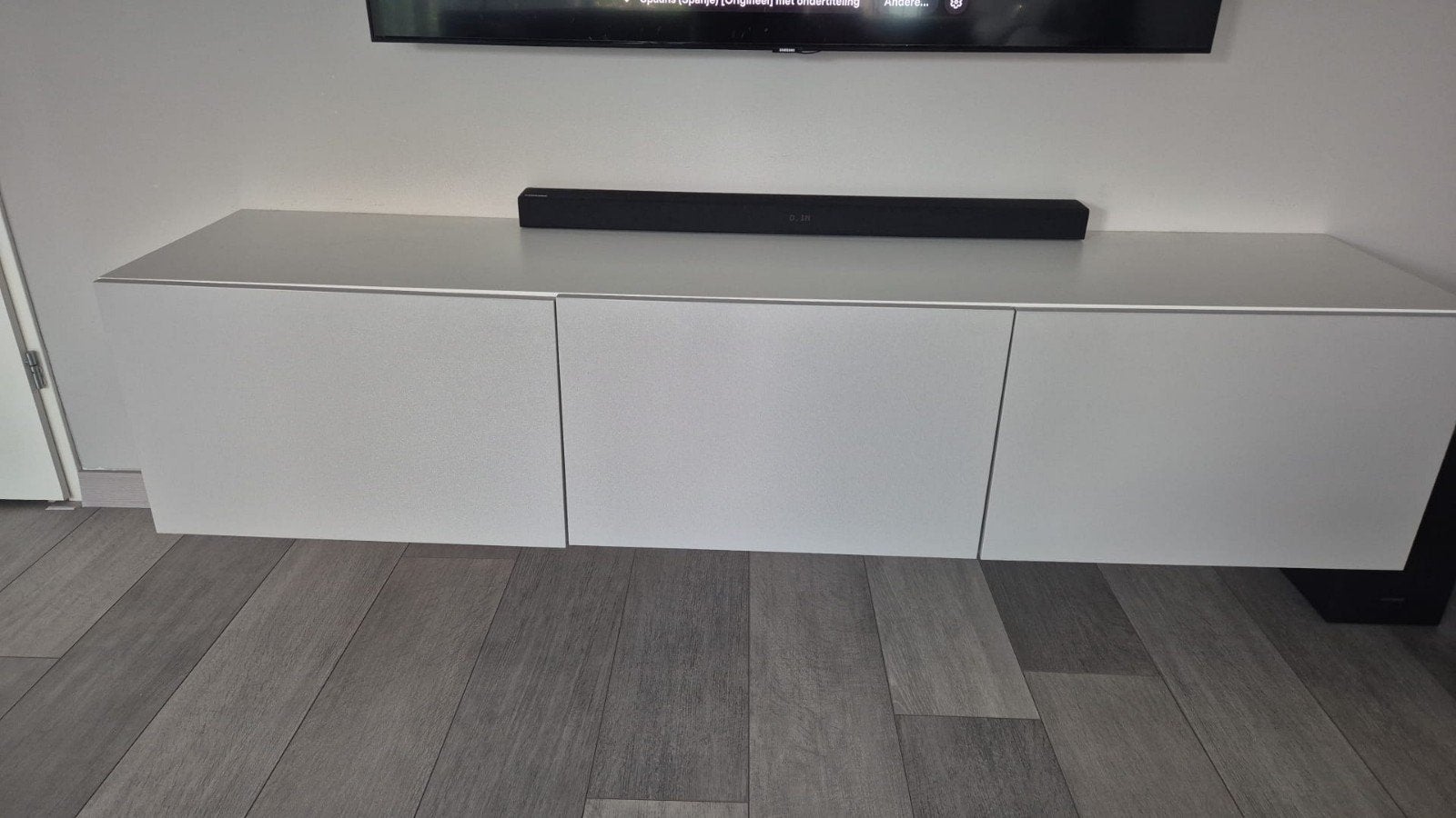 Ikea Besta tv-meubel met 3 deuren, Huis en Inrichting, Kasten | Televisiemeubels, Ophalen, Overige materialen, Gebruikt, 200 cm of meer