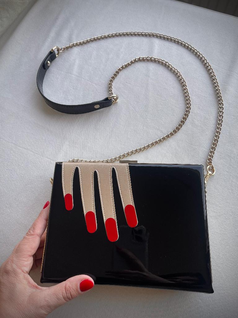 Vendula London handmade Classic Nail Art clutch black red, Verzenden, Nieuw, Handtas