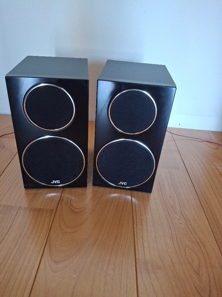 Mooi compact setje JVC geluidsboxen, bedraad, Audio, Tv en Foto, Luidsprekers, Ophalen, Stereo speakers, Stofbestendig, JVC