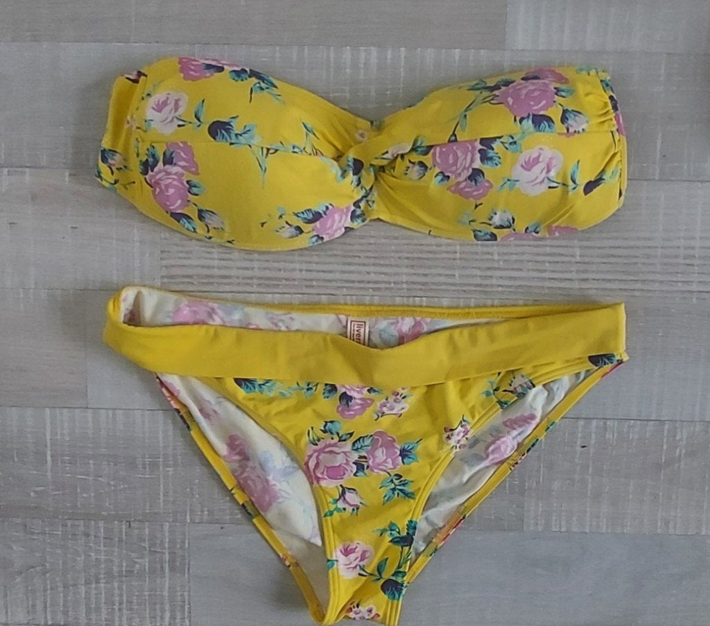 Livera Bikini Geel met Bloemenprint, maat 42B, Geel, Ophalen of Verzenden, Zo goed als nieuw, Bikini