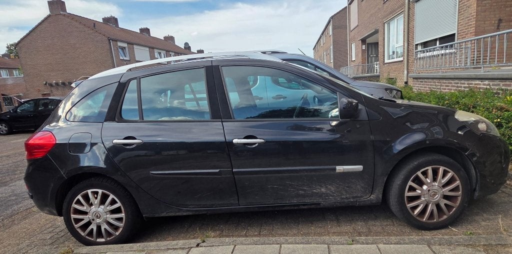 Renault Clio 1.2 TCE Estate 2009 Zwart, Auto's, Voorwielaandrijving, Zwart, 4 cilinders, 1095 kg