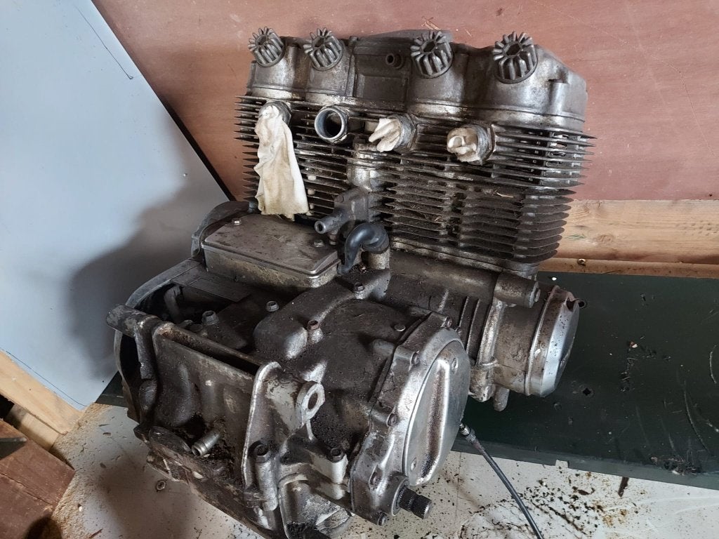 CB750 MOTORBLOK K6/K7, Ophalen