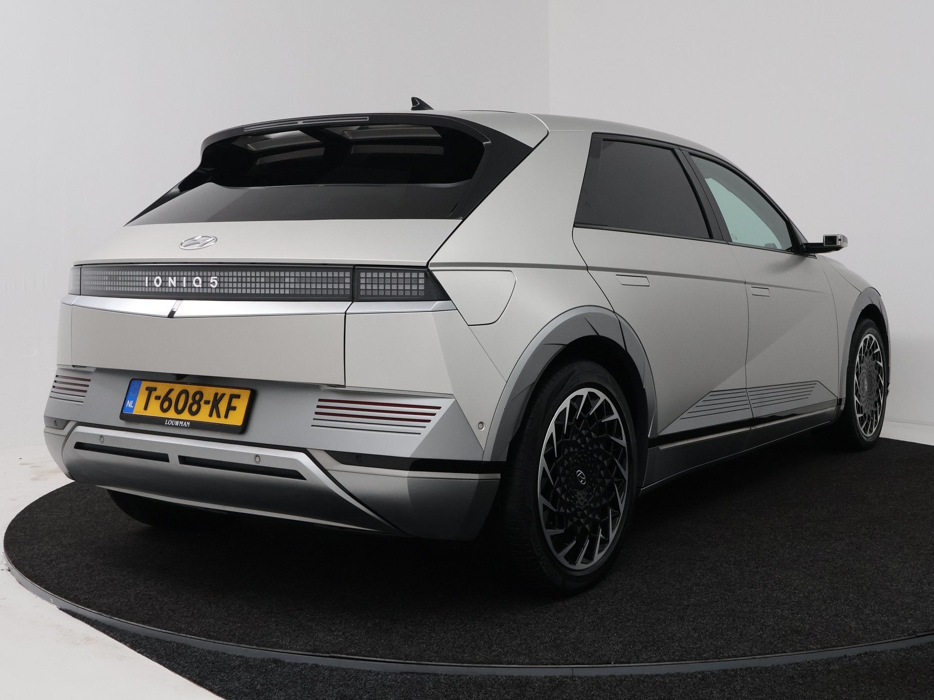 Hyundai IONIQ 5 Lounge 77.4 kWh | Panoramadak | BOSE | 360 C, Auto's, Automaat, Achterwielaandrijving, Gebruikt, IONIQ 5