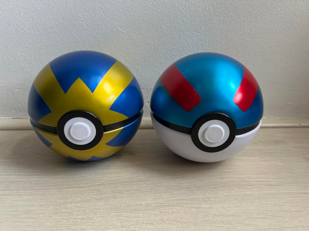 Twee lege Pokémon ballen - Great Ball & Quick Ball, Ophalen of Verzenden, Zo goed als nieuw, Overige typen
