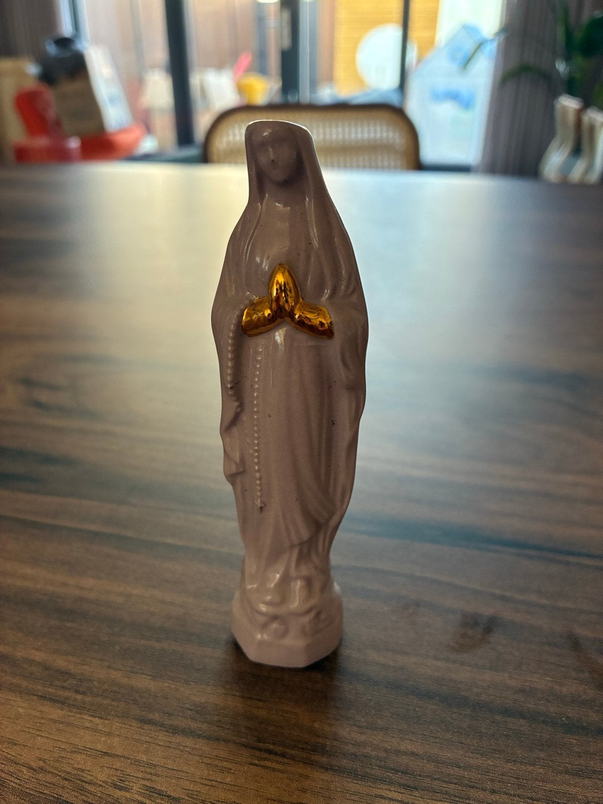 Maria vaasje paars-goud, 10x4cm, atelier SAF, Ophalen of Verzenden, Zo goed als nieuw, Religie
