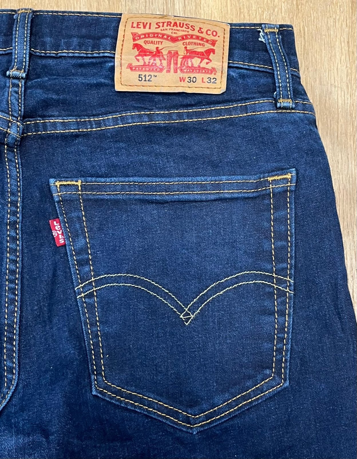 Levi’s 512 slim tapered jeans marineblauw - Maat W30 L32, Ophalen of Verzenden, Zo goed als nieuw, Blauw, W32 (confectie 46) of kleiner