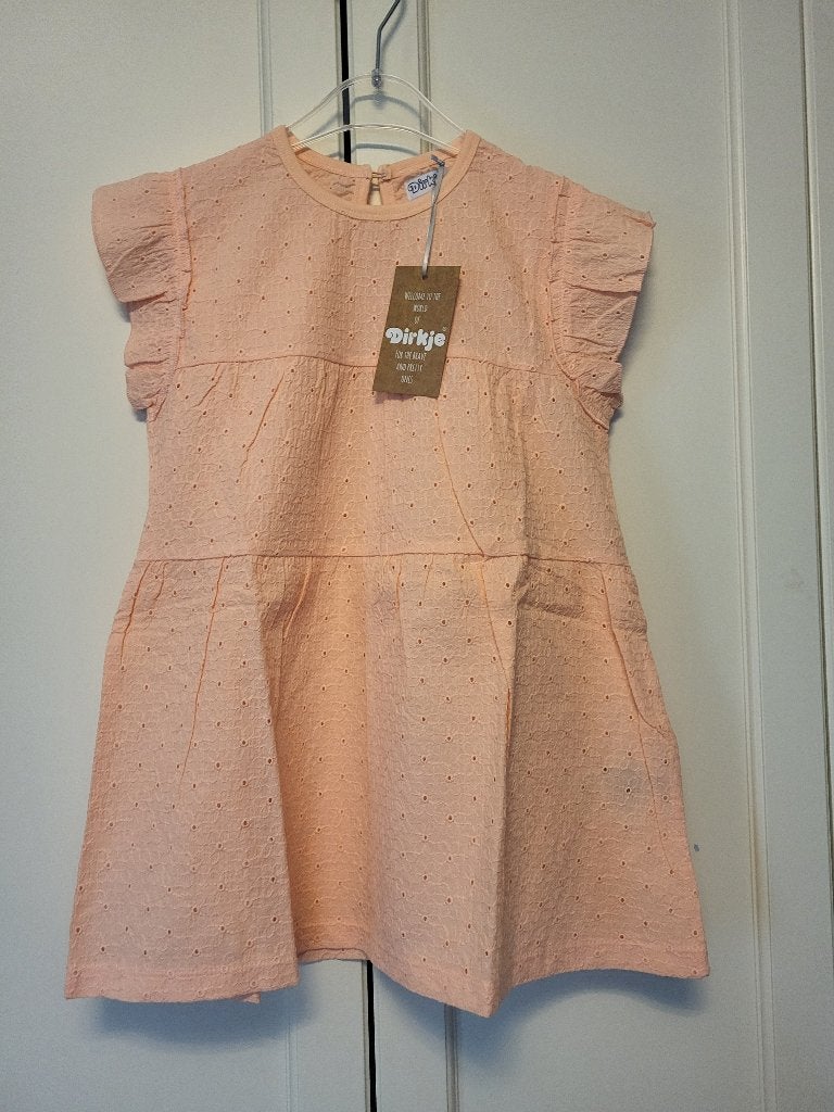 Nieuw! Dirkje jurk, faded peach, broderie, maat 116, Meisje, Dirkje, Nieuw, Ophalen of Verzenden