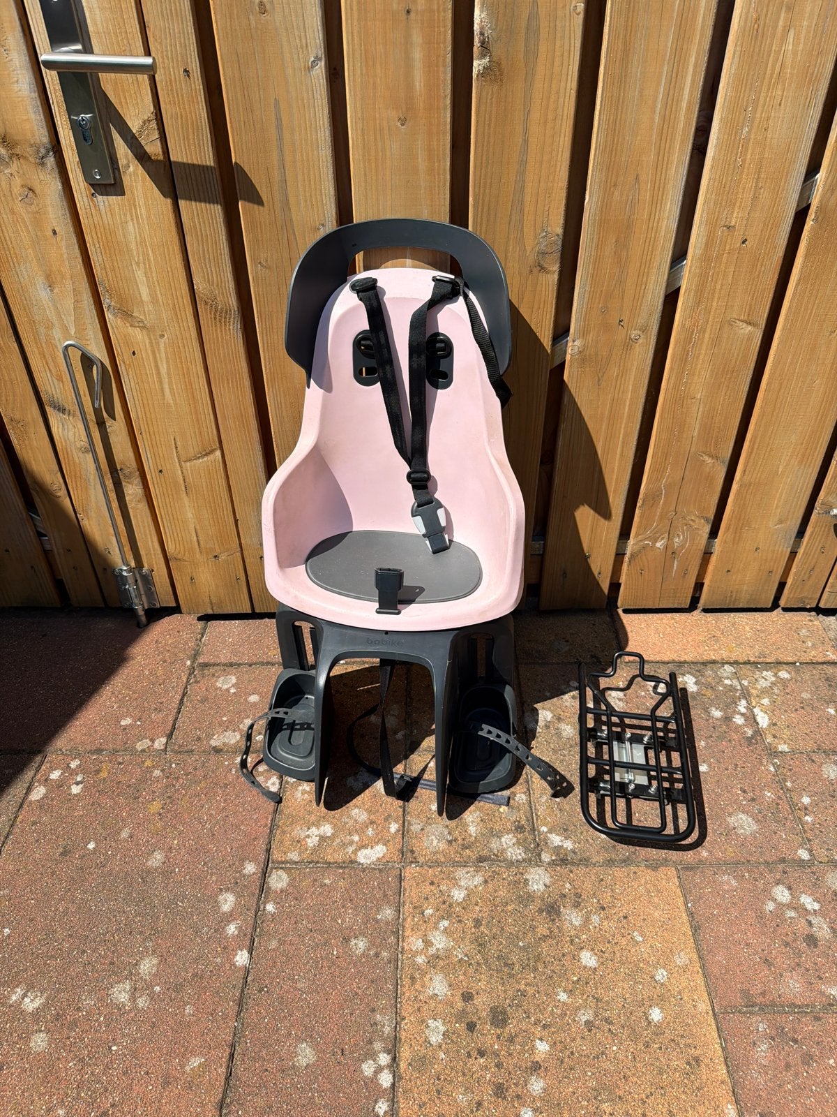 Bobike fietszitje voor achterop - Roze/Zwart, Fietsen en Brommers, Fietsaccessoires | Fietsstoeltjes, 15 t/m 25 kg, Achterzitje