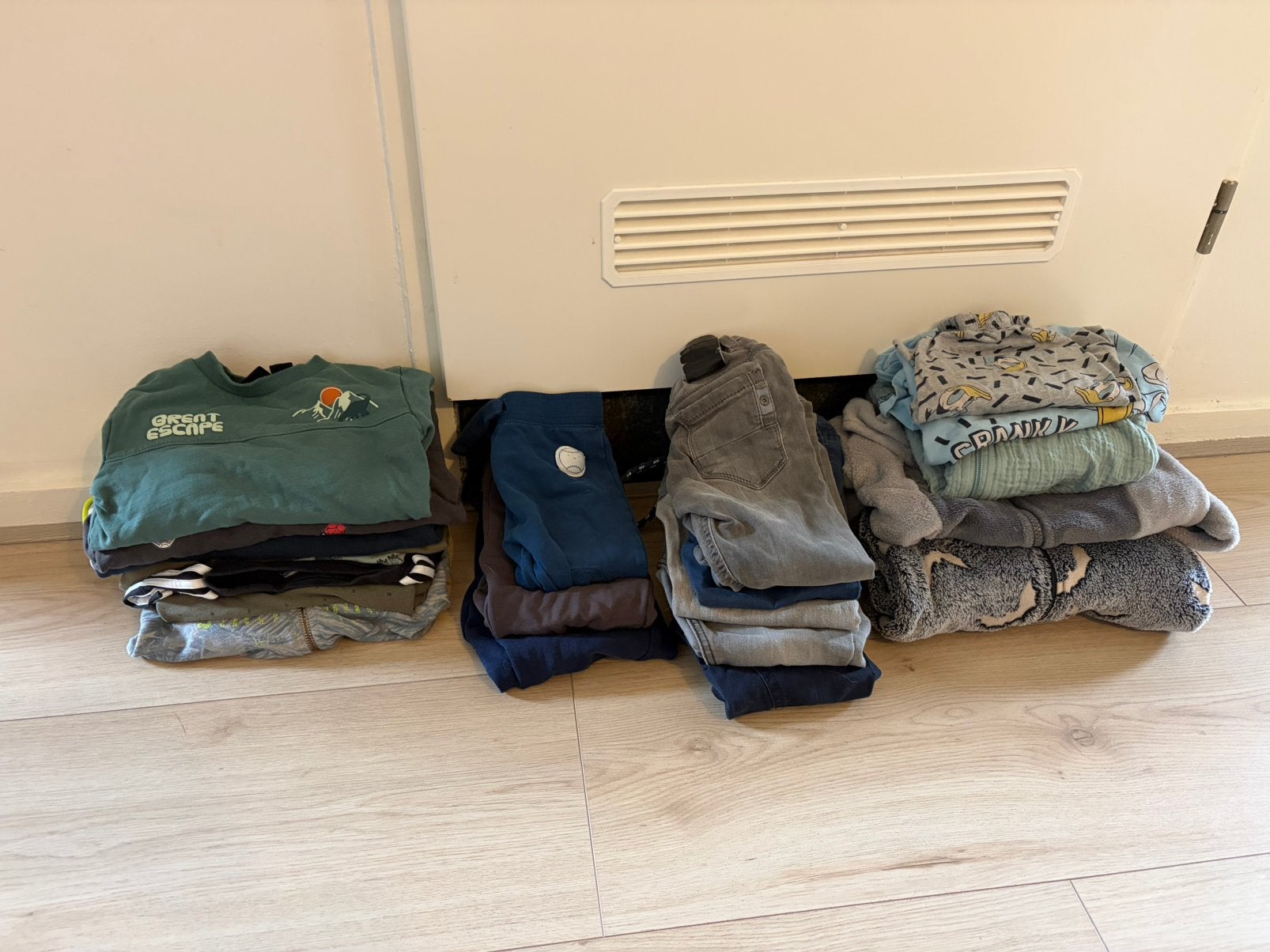 Jongens kleding maat 98/104, Ophalen, Zo goed als nieuw, Jongen, Trui of Vest