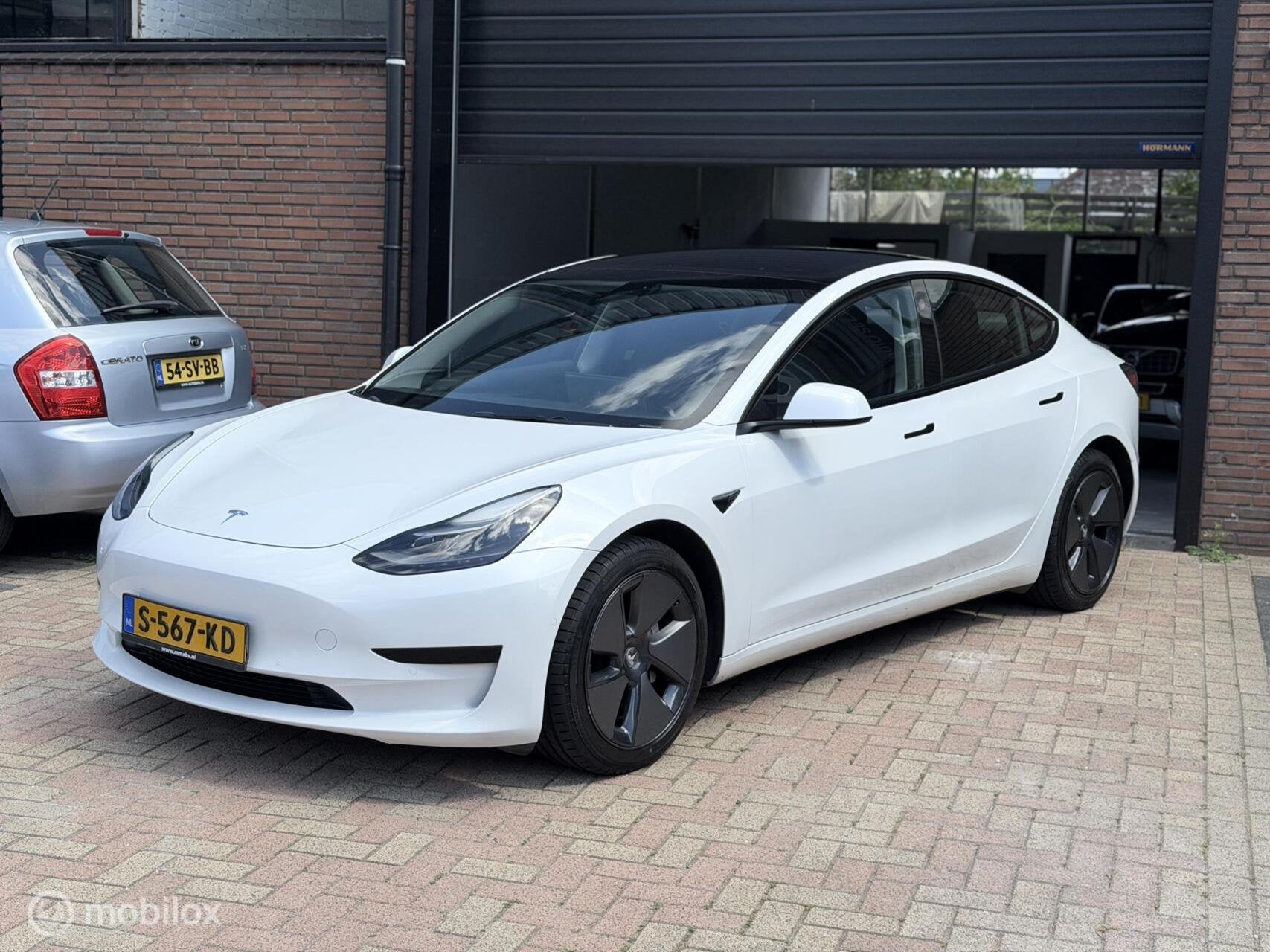 Tesla Model 3 Standard RWD Plus 60 kWh, Auto's, Tesla, Automaat, 238 pk, Achterwielaandrijving, Gebruikt