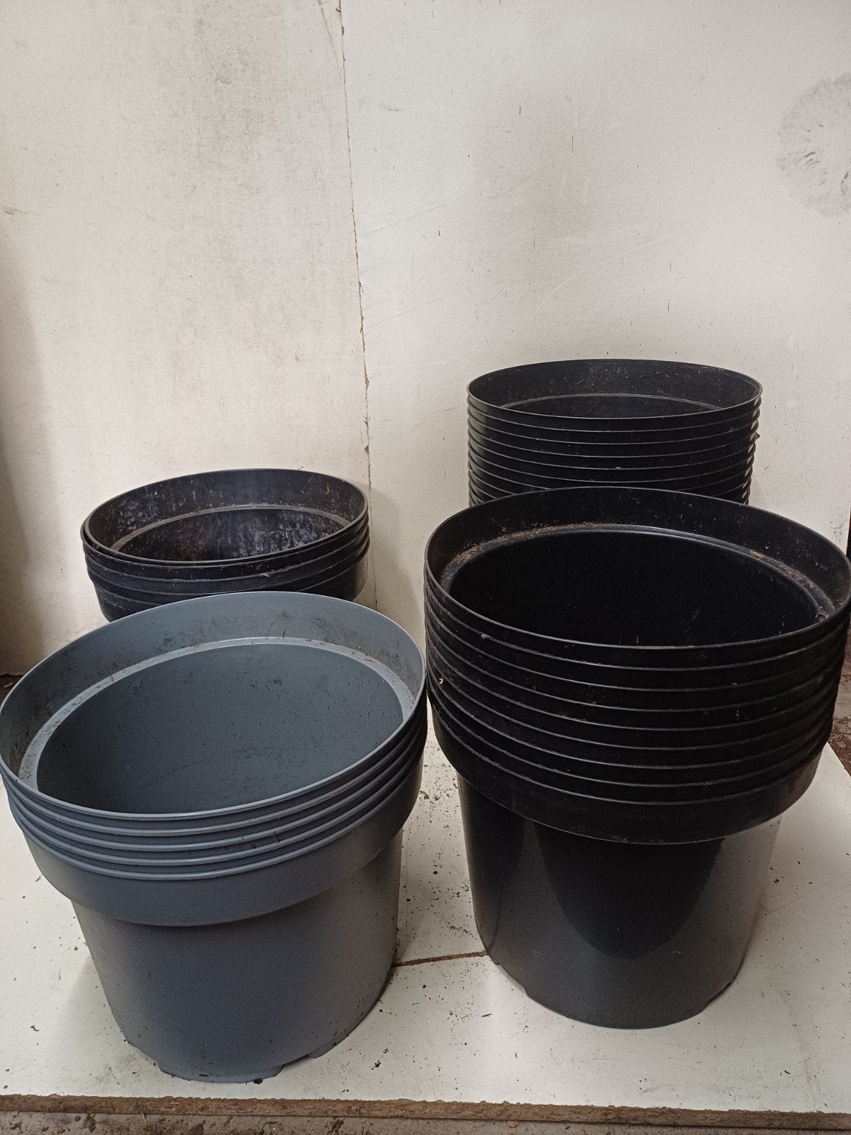 diverse kweekpotten 10 liter, Kunststof, Gebruikt, Rond, Ophalen of Verzenden