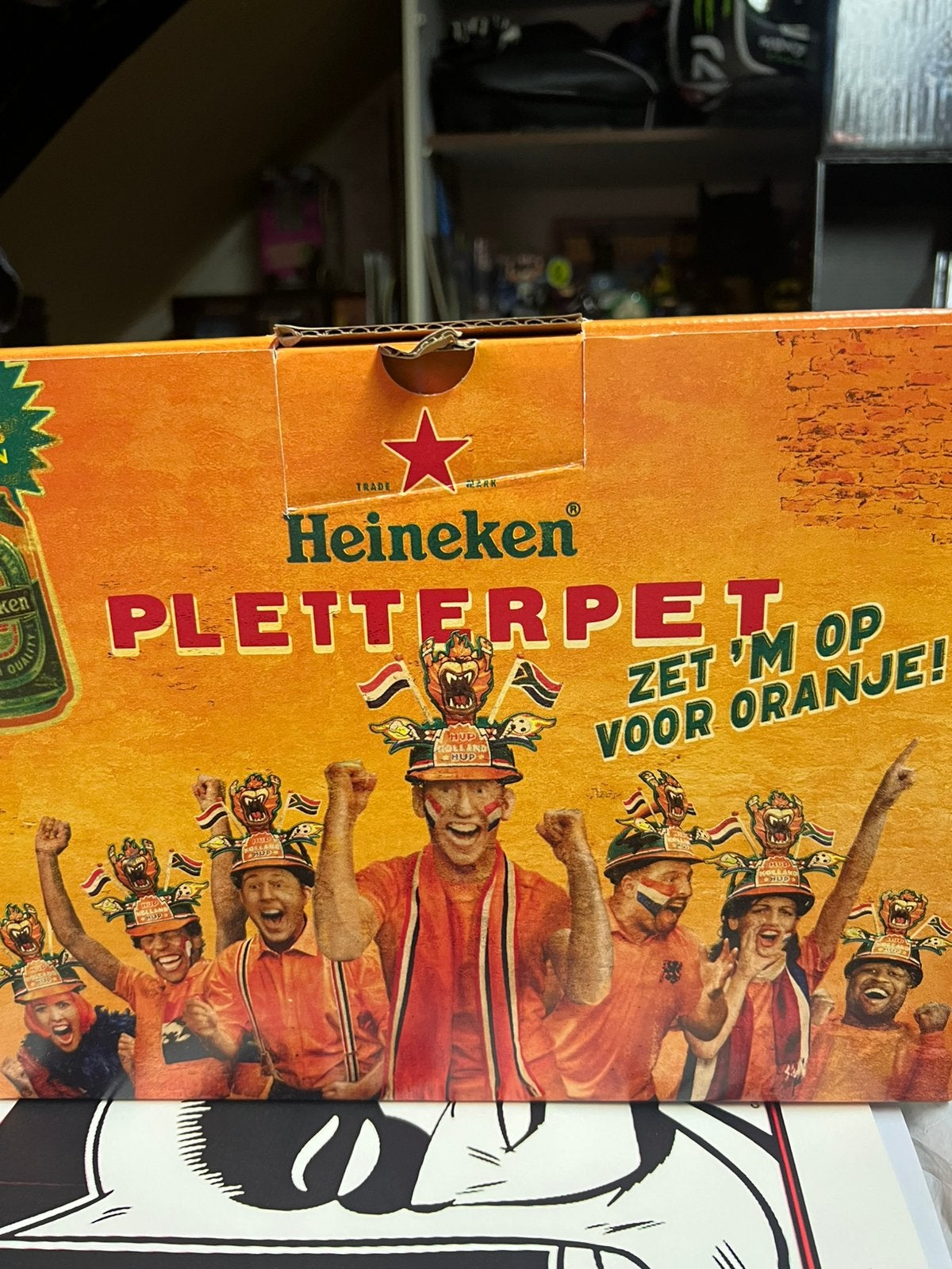 Heineken pletterpet wk voetbal nog in doos geheel compleet, Ophalen of Verzenden, Nieuw, Heineken
