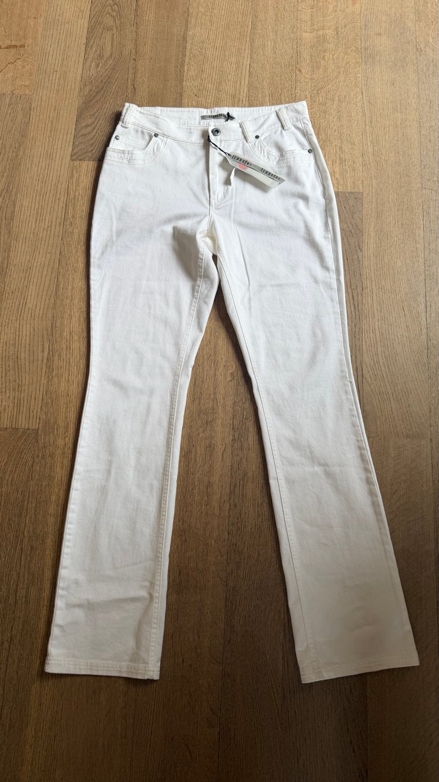 Witte jeans maat 40 Transfer nieuw met kaartjes, Ophalen of Verzenden, Nieuw, Wit, W28 - W29 (confectie 36)