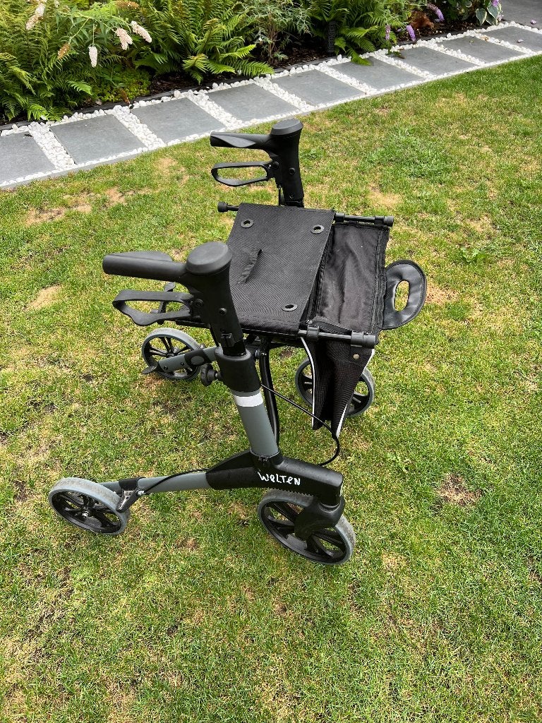 Rollator lichtgewicht grote wielen inklapbaar, Ophalen, Opvouwbaar, Gebruikt