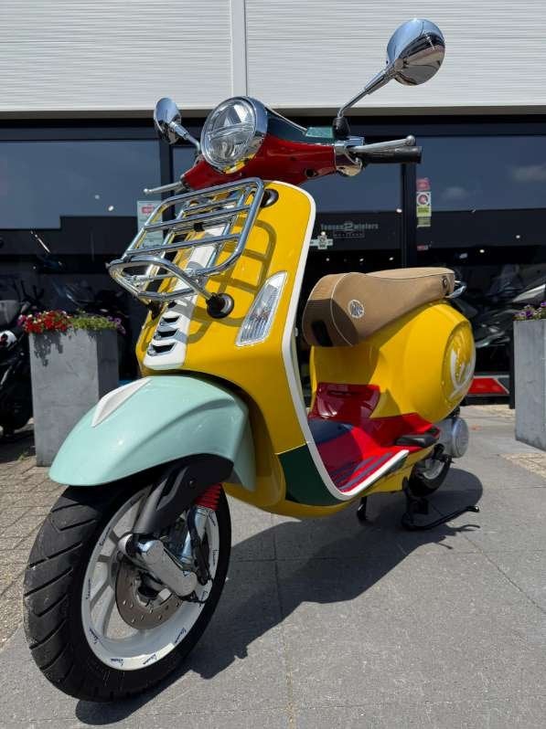 Vespa primavera Wotherspoon 45km, Fietsen en Brommers, Scooters | Vespa, Niet ingevuld, Overige modellen, Maximaal 45 km/u, Niet ingevuld