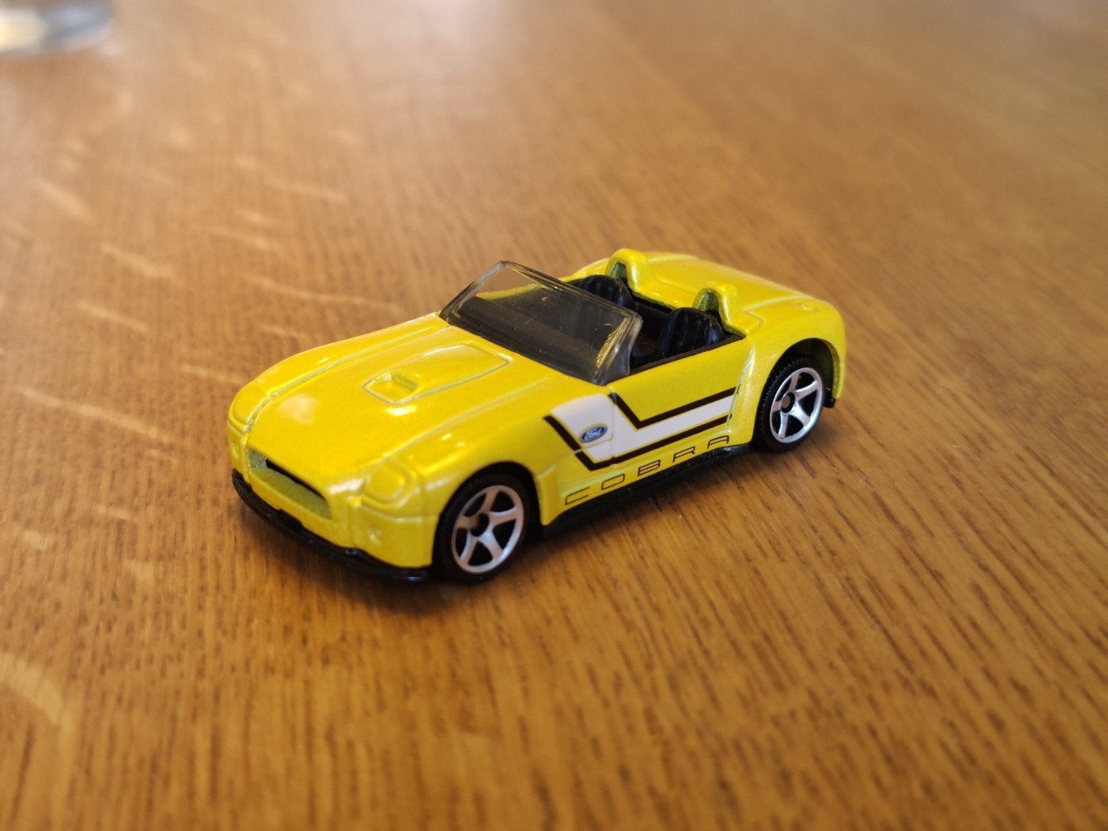 Matchbox Ford Shelby Cobra Concept GEEL, Ophalen of Verzenden