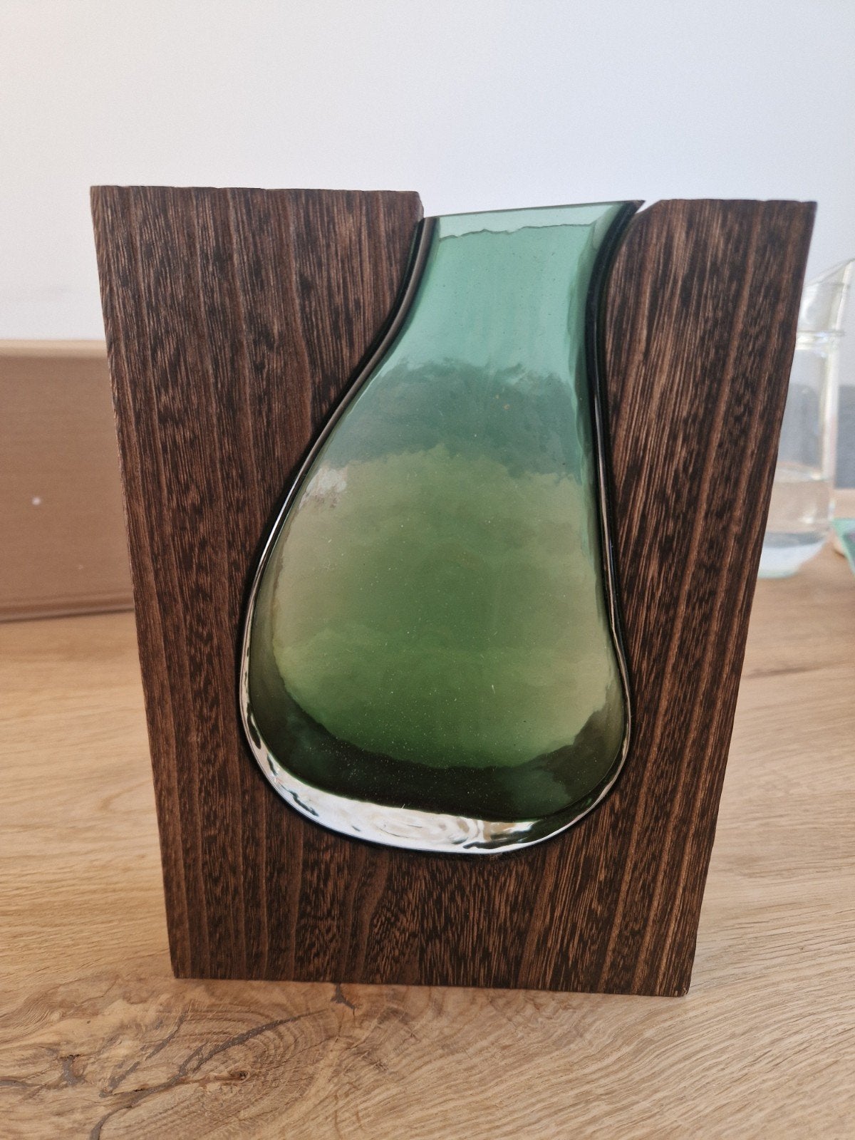 Unieke houten vaas met glazen bloemenvaas, nieuw, Bruin, Nieuw, Ophalen of Verzenden, Glas