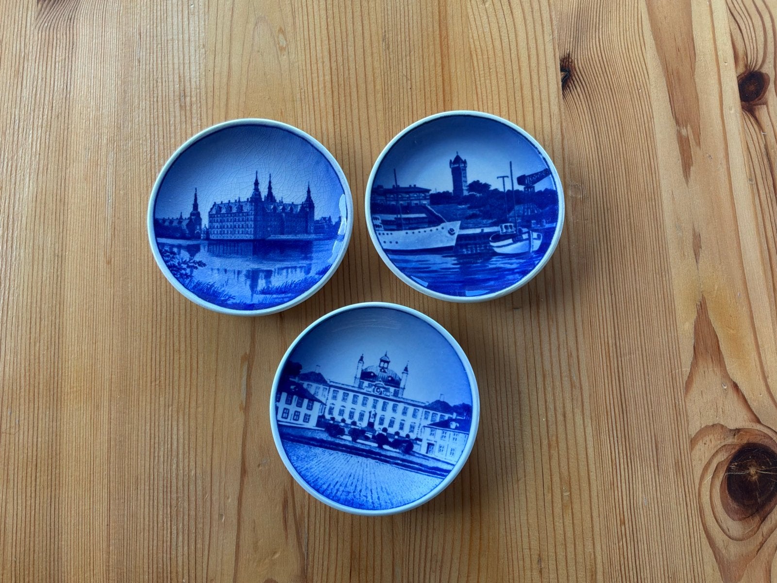 Set 3 st Royal Copenhagen collector plates Ø 8cm, Antiek en Kunst, Antiek | Wandborden en Tegels, Ophalen of Verzenden