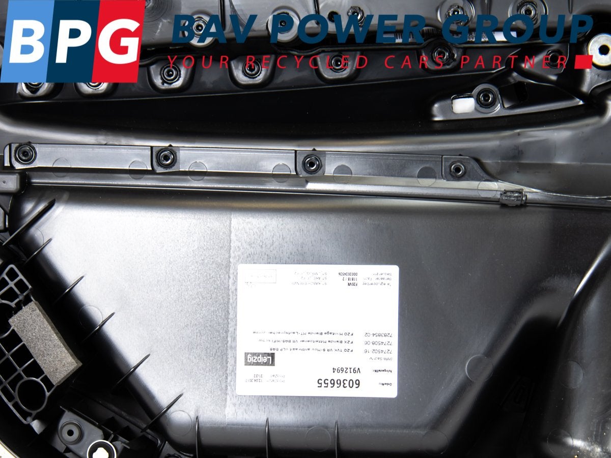 PORTIERBEKLEDING RECHTS VOOR BMW 1 serie (F20), Auto-onderdelen, Gebruikt, BMW, Petuelring 130
80809  München, DE, Bayerische Motoren Werke AG