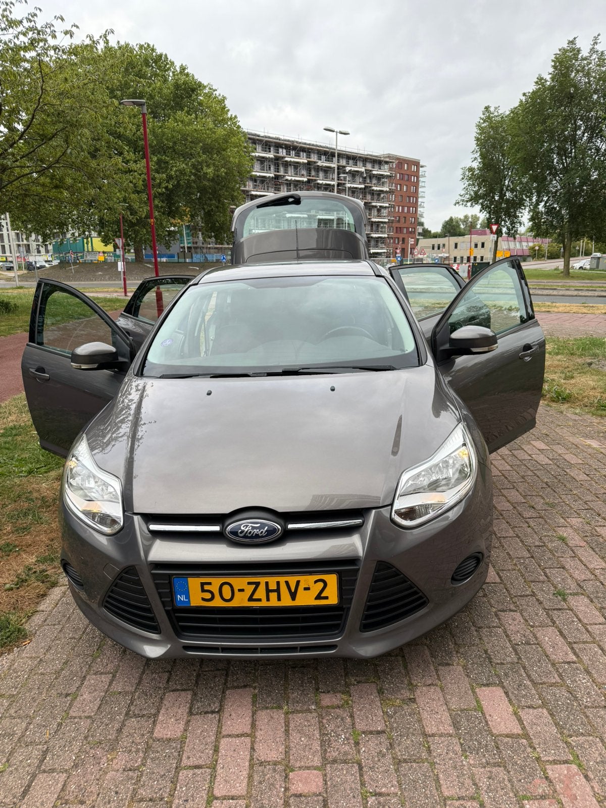 Foto 16 van Ford Focus 1.0 Ecoboost 74KW 5-D 2012 Bruin