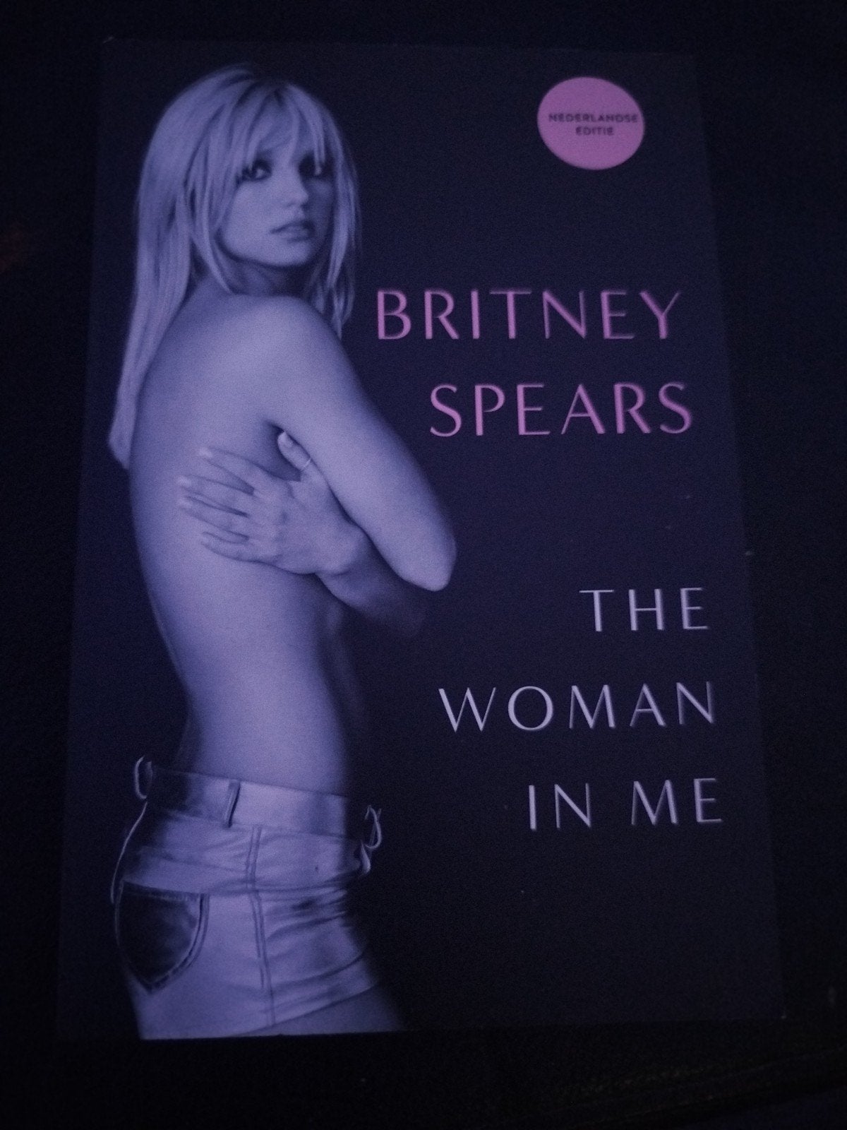 BRITNEY SPEARS THE WONAN IN ME BIOGRAFIE NL EDITIE, Boeken, Britney Spears, Artiest, Ophalen of Verzenden, Zo goed als nieuw