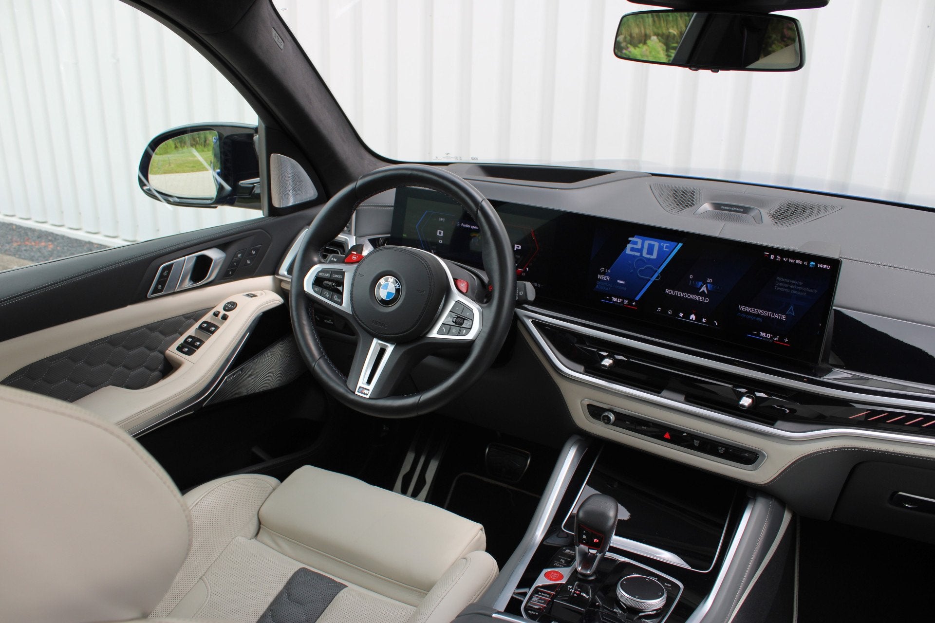 BMW X5 M Competition | Memory seats | Stoelverwarming/verkoe, Automaat, 3000 kg, Leder, Vierwielaandrijving