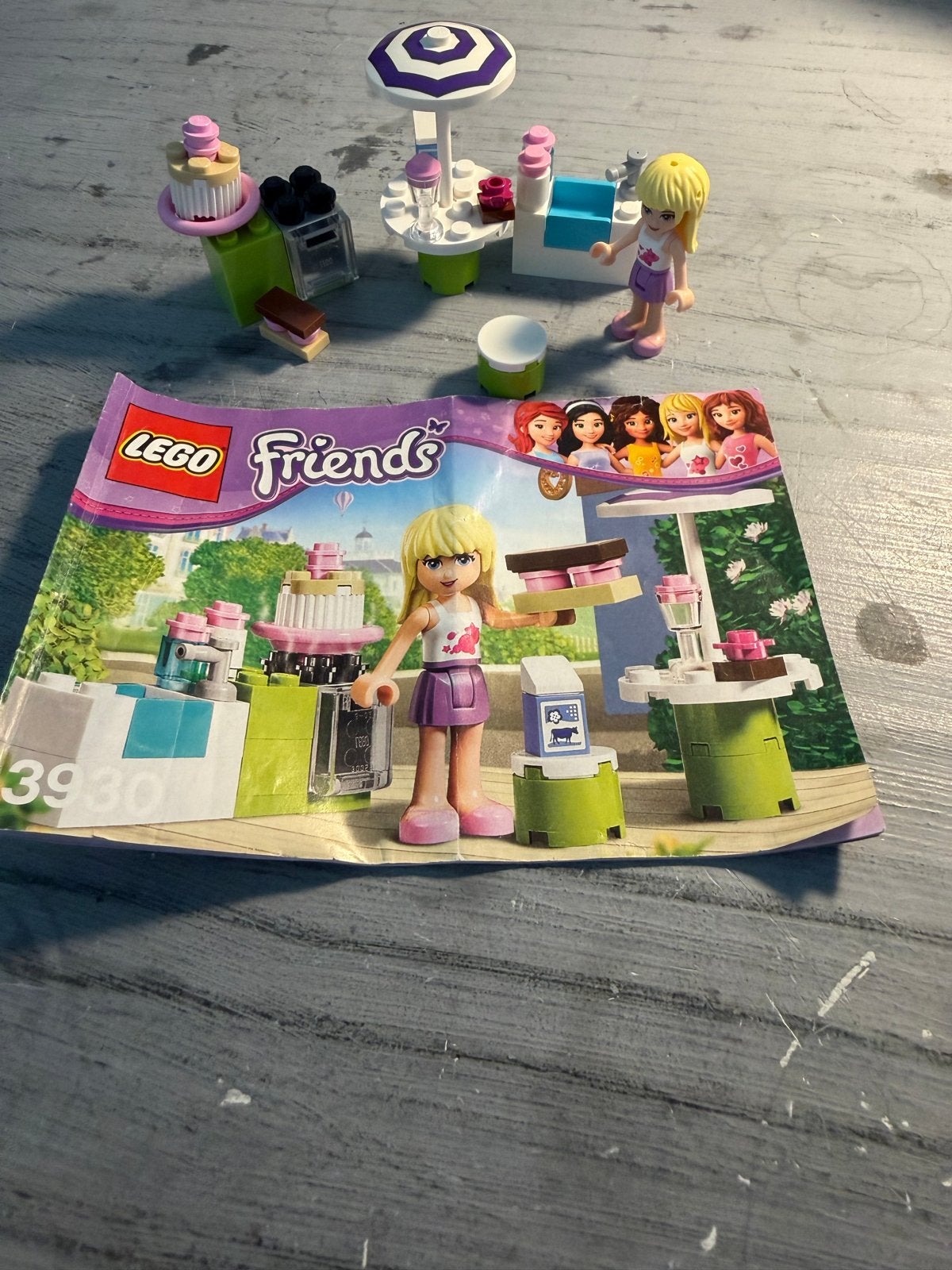 Lego Friends 3930 Stephanie's Buitenkeuken, Lego, Friends, Ophalen of Verzenden, Zo goed als nieuw