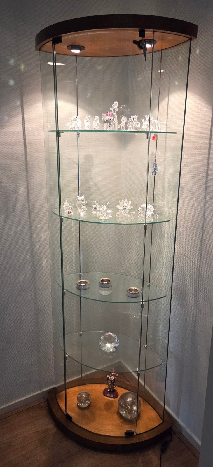 Premium Kerkmann Expoline ovale glazen vitrinekast, Ophalen, 150 tot 200 cm, 25 tot 50 cm, Glas
