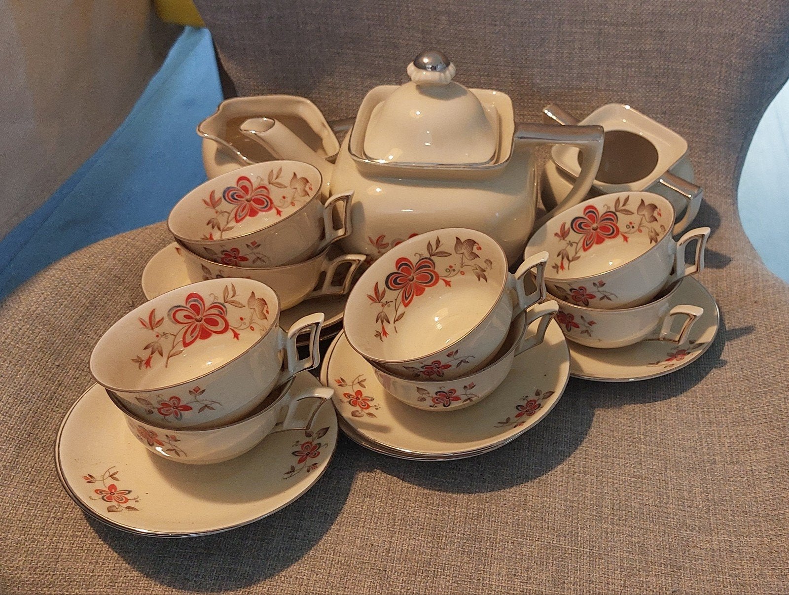 Vintage Theeservies - Universal Cambridge Ivory Art Deco !!, Ophalen of Verzenden