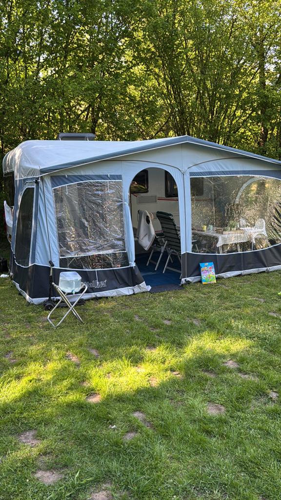 Walker Pioneer 240 Voortent Maat 885, Ophalen, Gebruikt