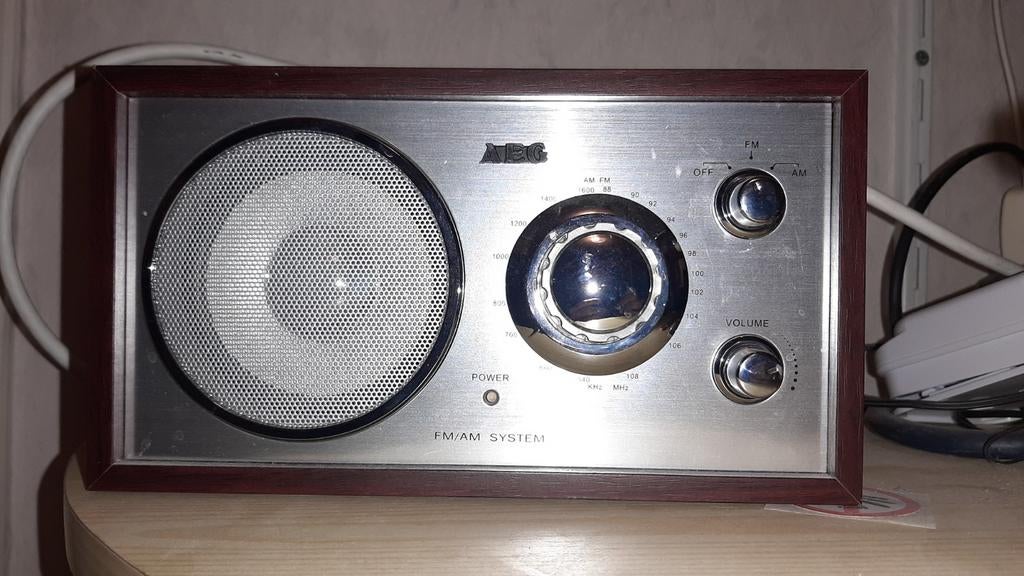 AEG Tafelradio - FM/AM Systeem, Ophalen, Gebruikt, Radio