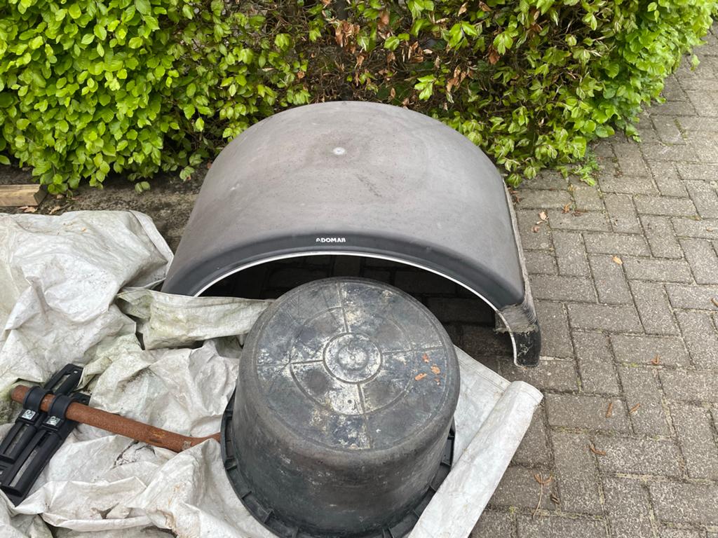 Vrachtwagen spatbord met beugel - Adomar, Auto-onderdelen, Vrachtwagen-onderdelen, Ophalen, Gebruikt, Overige merken, Carrosserie en Plaatwerk