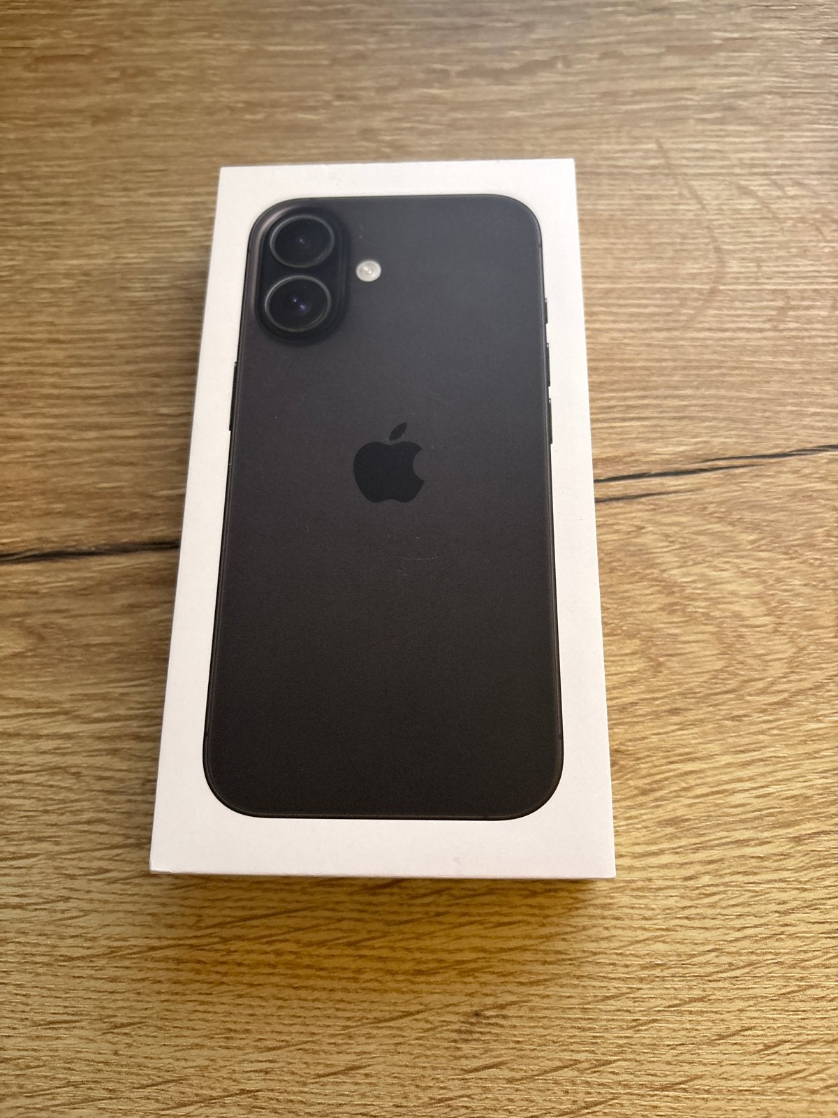 Nieuwe iPhone 16 - Ongeopend in doos, Telecommunicatie, Mobiele telefoons | Apple iPhone, 128 GB, Zwart, Nieuw, IPhone 16