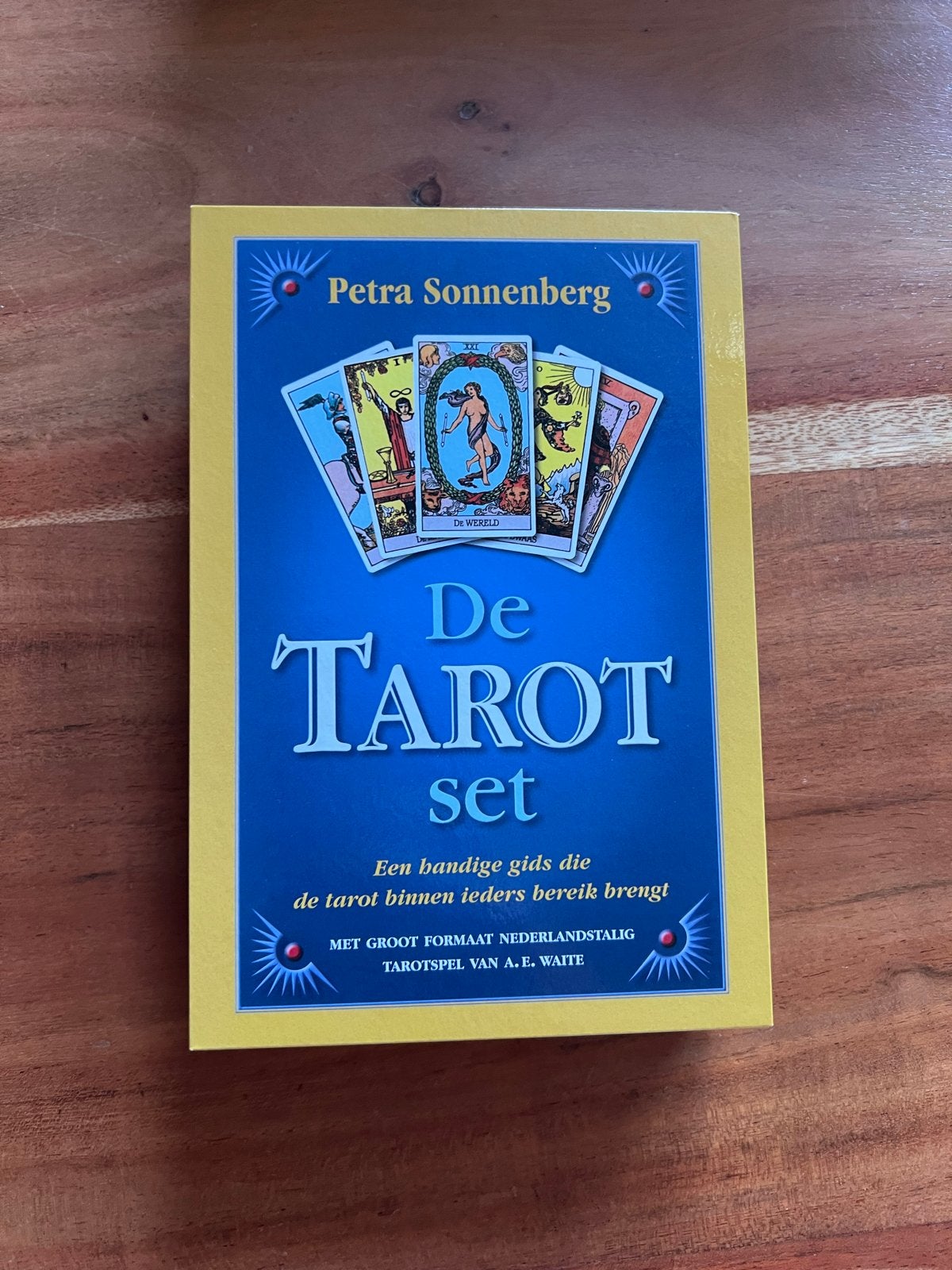 De Tarot Set - Petra Sonnenberg (Tarotkaarten + Boek), Ophalen, Zo goed als nieuw, Tarot of Kaarten leggen, Instructieboek