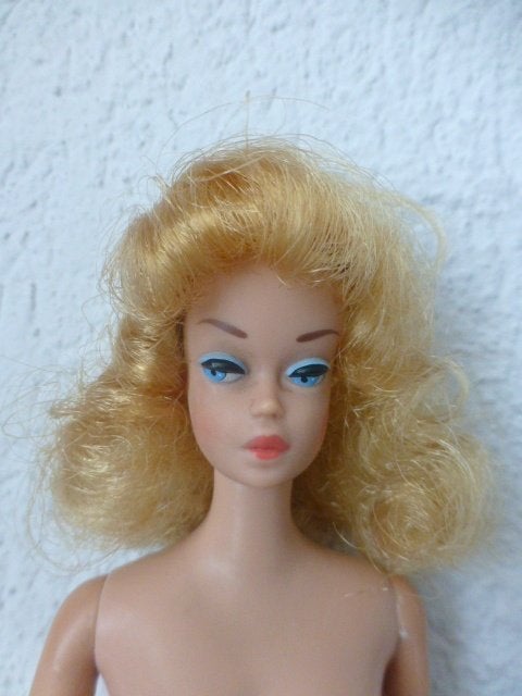 Barbie Fashion Queen blonde pruik, Verzamelen, Poppen, Ophalen of Verzenden, Gebruikt, Accessoires