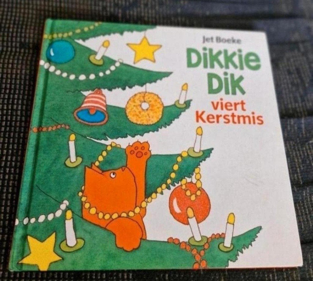 Boek Dikkie Dik viert Kerstmis, Boeken, Ophalen of Verzenden, Zo goed als nieuw, 2 tot 3 jaar