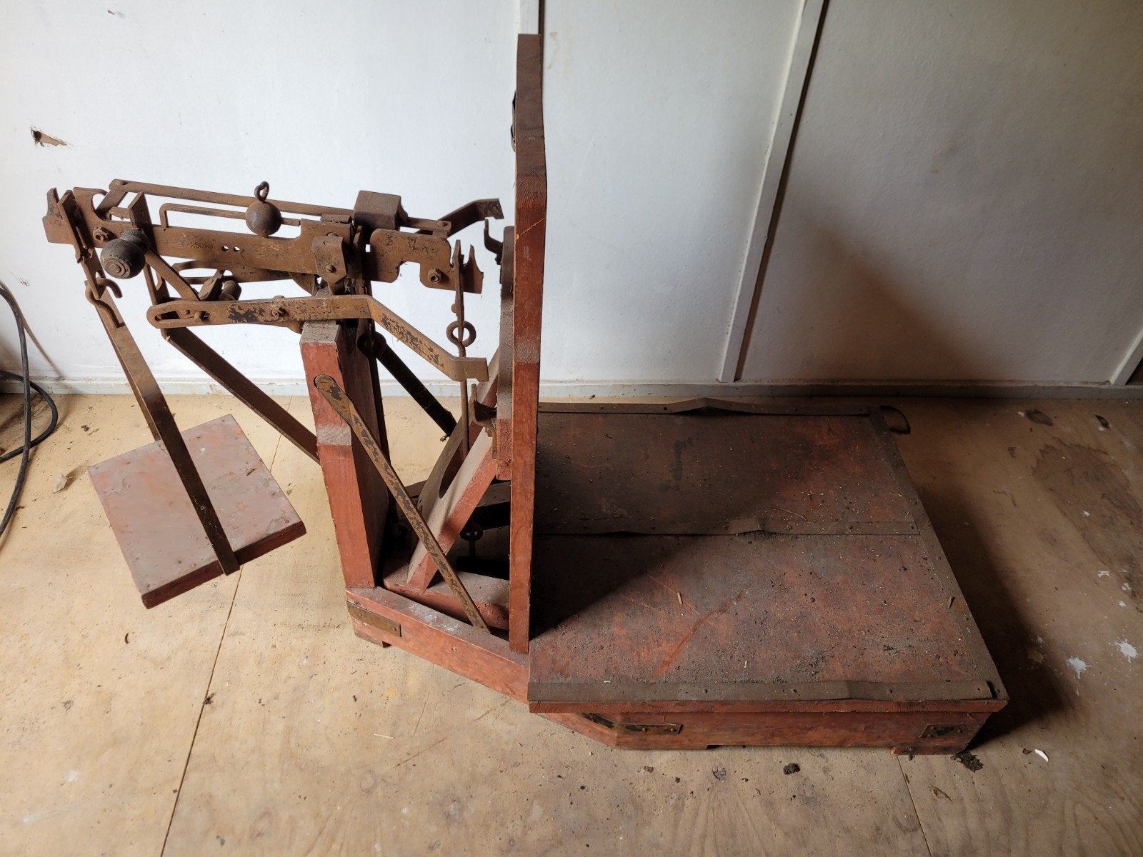 Antieke Industriële Weegschaal - bascule, Ophalen