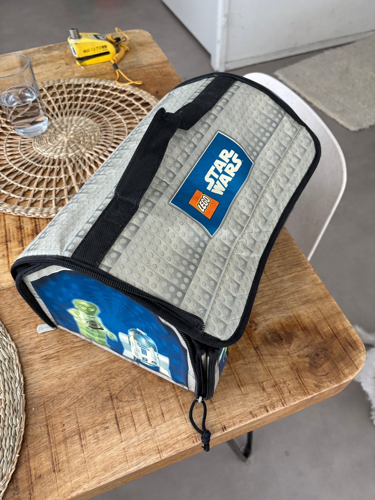 Lego star wars tas, Ophalen of Verzenden, Zo goed als nieuw, Actiefiguurtje