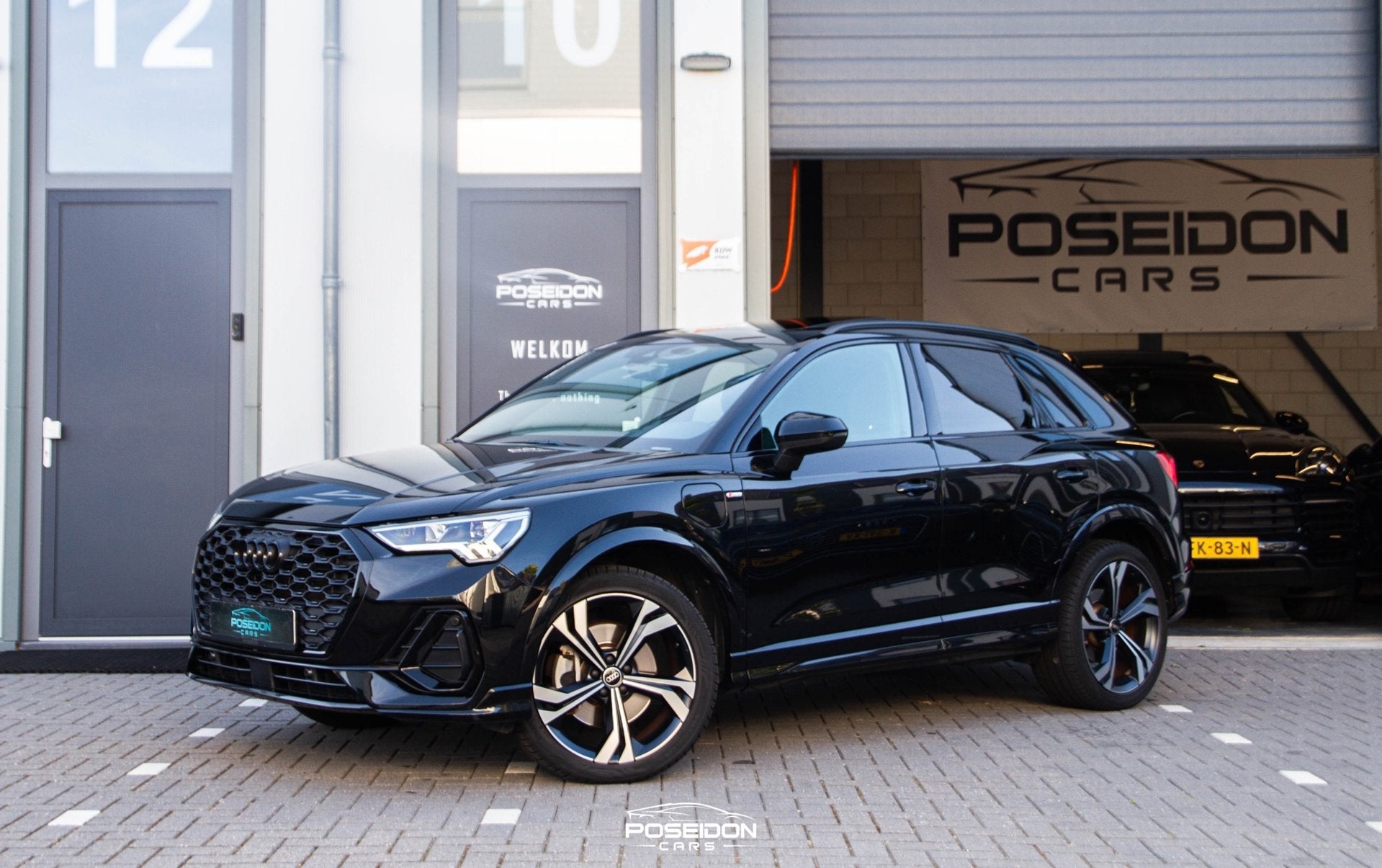 Audi Q3 45 TFSI e S-LINE | PANO | KEYLESS | VIRTUAL | LEER |, Auto's, Audi, Dealer onderhouden, Gebruikt, 150 pk, Zwart