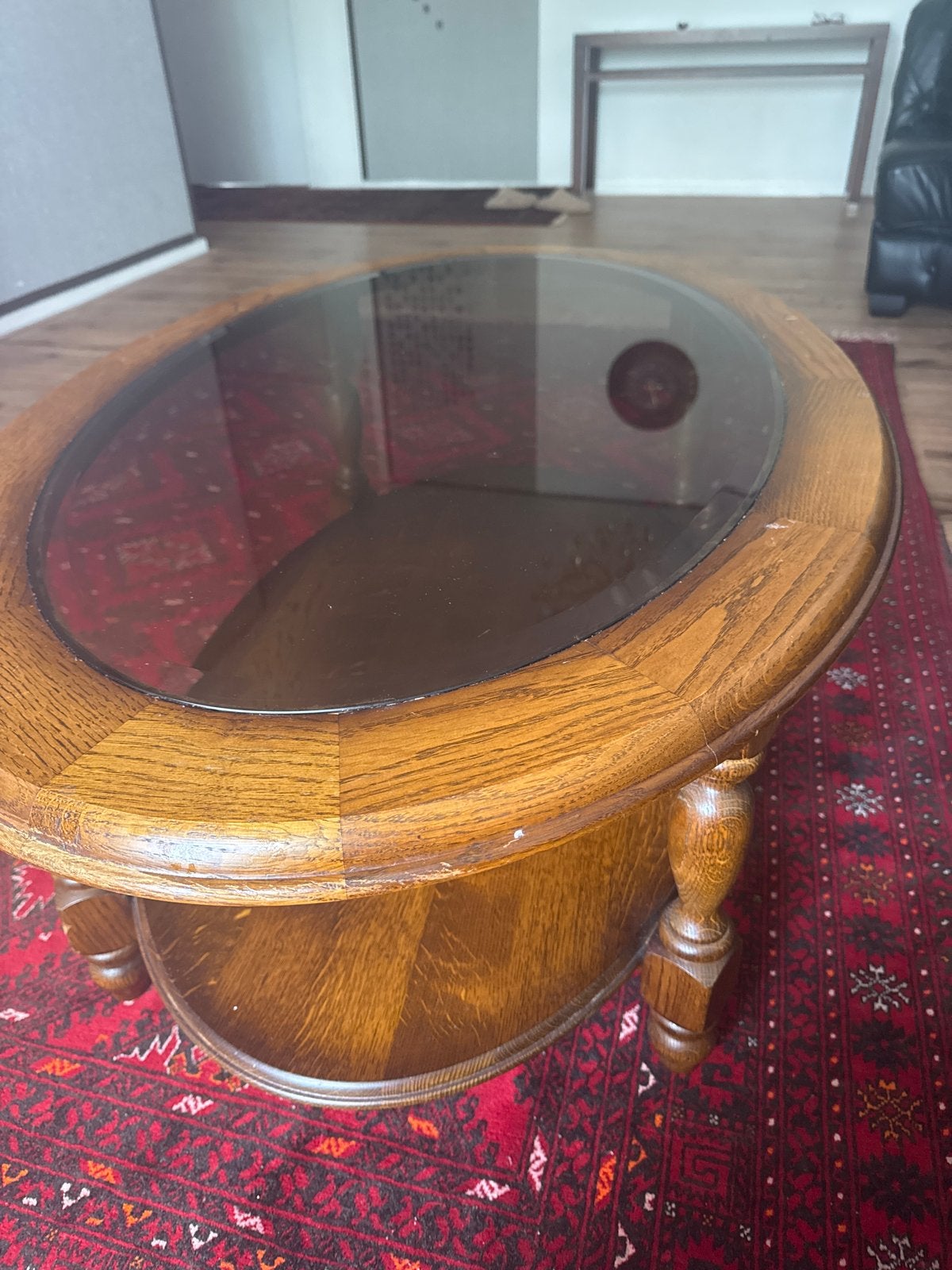 Ovale salontafel van eikenhout met glazen blad, Gebruikt, 100 tot 150 cm, Eikenhout, Ovaal