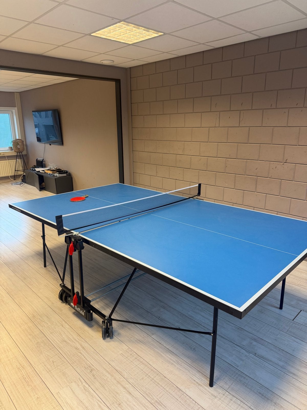 Blauwe Tafeltennistafel - Inklapbaar en Verrijdbaar, Sport en Fitness, Ophalen, Zo goed als nieuw, Tafel Indoor, Inklapbaar