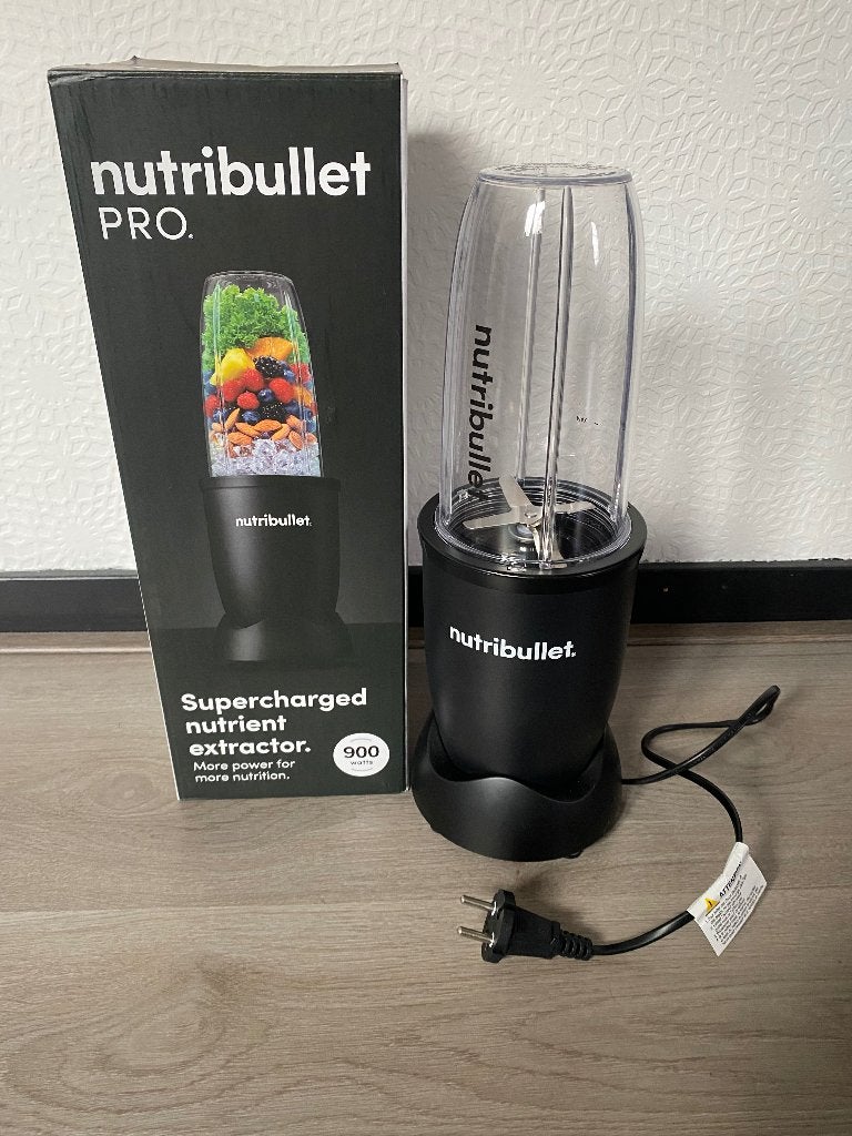 Nutribullet PRO 900, Ophalen of Verzenden, Zo goed als nieuw, Blender